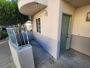 3372 Rockview Pl in San Luis Obispo, CA - Building Photo - Building Photo