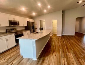 5420 Tessin trl in Magnolia Square, FL - Foto de edificio - Building Photo