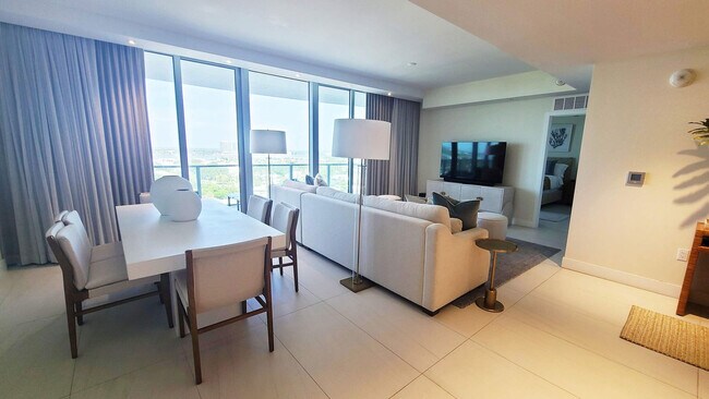 3100 N Ocean Dr in Riviera Beach, FL - Building Photo - Building Photo