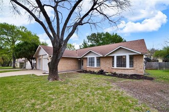 12301 Cabana Ln in Austin, TX - Building Photo - Building Photo