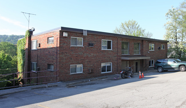 Riverside Apartments in Cincinnati, OH - Building Photo - Building Photo