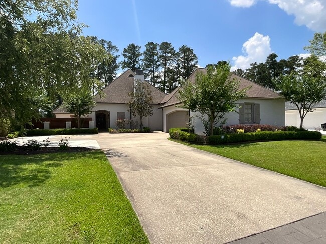 25769 Royal Birkdale in Denham Springs, LA - Building Photo - Building Photo