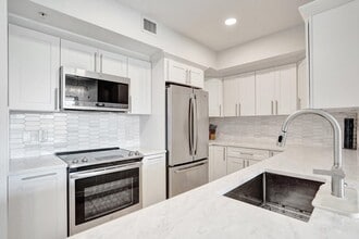 700 E Boynton Beach Blvd in Boynton Beach, FL - Building Photo - Building Photo