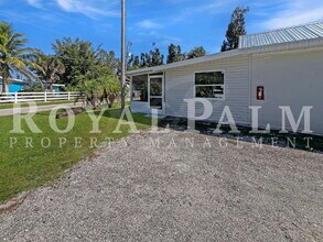 15206 Stringfellow Rd in Bokeelia, FL - Building Photo - Building Photo