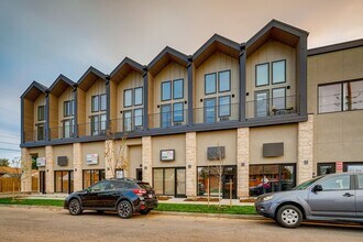 5100 E 29th Ave-Unit -217 in Denver, CO - Building Photo - Building Photo