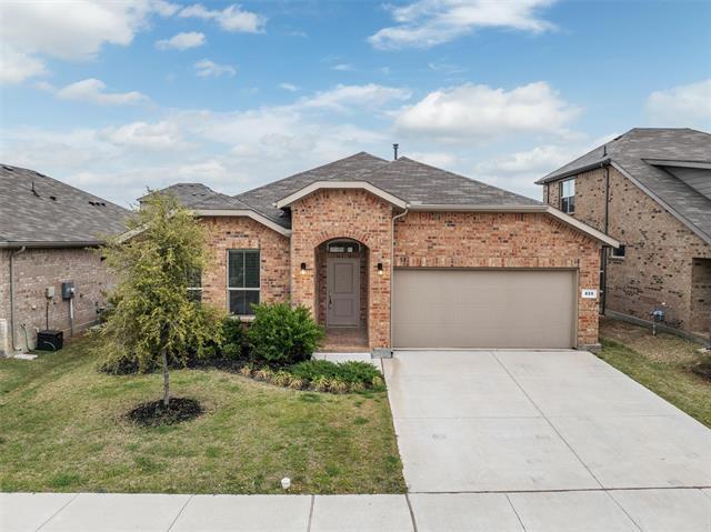 property at 825 Blackhorse Trl