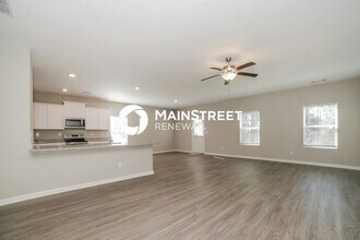 523 Firethorn Ct in Villa Rica, GA - Building Photo - Building Photo