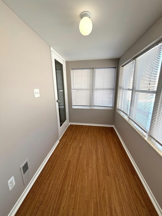 22700 Socia St in St. Clair Shores, MI - Building Photo - Building Photo