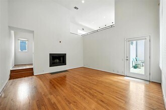 1385 Arlington St in Houston, TX - Building Photo - Building Photo