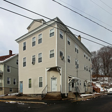 68 Anderson St in Naugatuck, CT - Building Photo - Building Photo