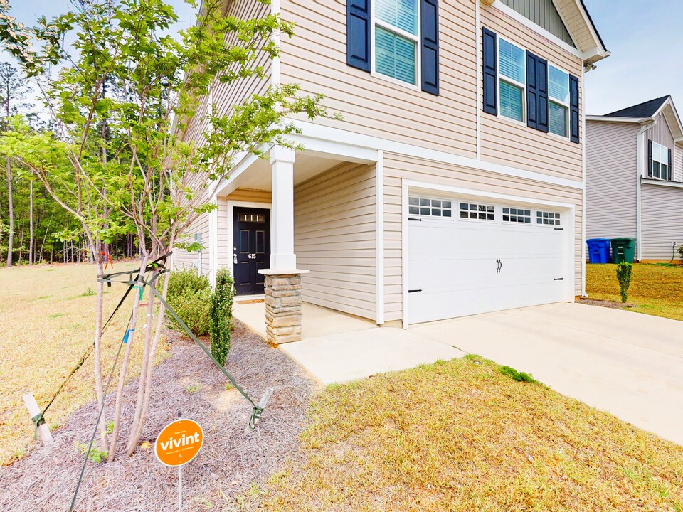 615 Marbled Teal Ln in Hopkins, SC - Building Photo