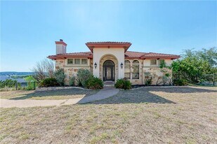 3206 Constitution Dr in Lago Vista, TX - Building Photo