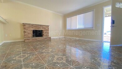 1738 Havana St in Seaside, CA - Building Photo - Building Photo