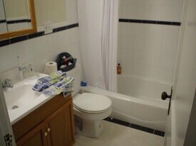 7 Price Rd in Boston, MA - Building Photo