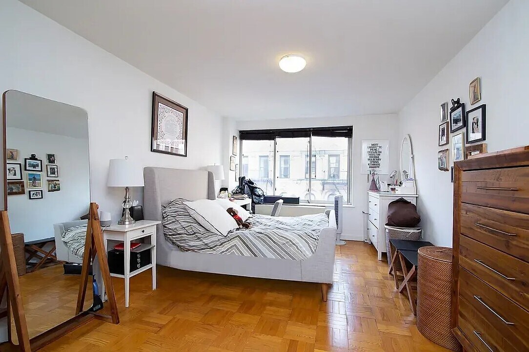 227 Mulberry St in New York, NY - Building Photo