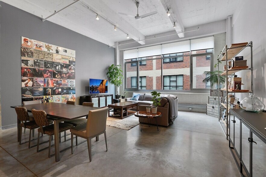 700 N Washington Ave, Unit 4701 in Minneapolis, MN - Building Photo