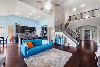 137 Paul Azinger Dr in Round Rock, TX - Building Photo - Building Photo
