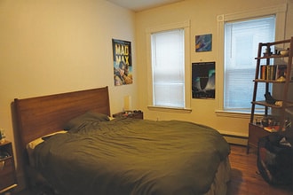 2 Greenwood Ter, Unit 2 in Somerville, MA - Foto de edificio - Building Photo