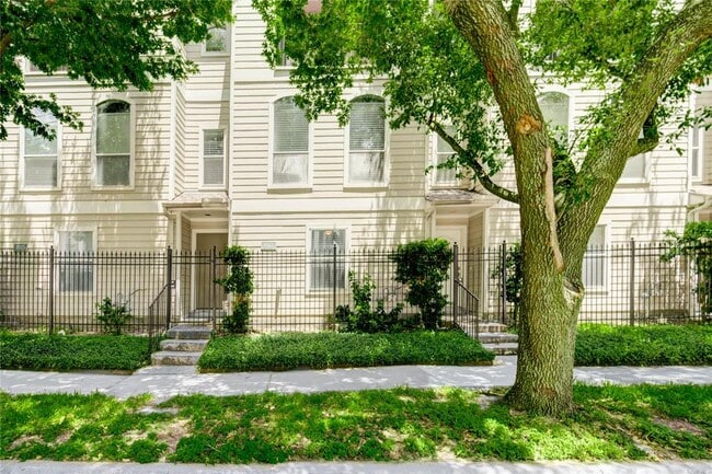 property at 1017 Joe Annie St
