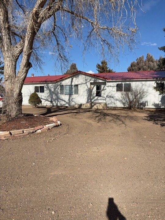 19188 Weld County Rd 76 in Eaton, CO - Building Photo