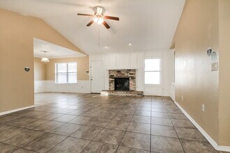 2135 Jazzman Dr in Norman, OK - Building Photo - Building Photo