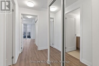 286 Main St in Toronto, ON - Building Photo - Building Photo