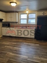 1525 Roosevelt St in Gary, IN - Building Photo - Building Photo