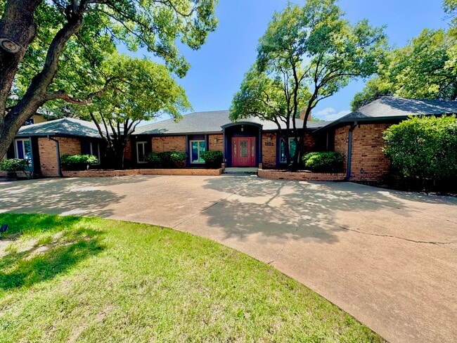 9306 Utica Dr in Lubbock, TX - Building Photo - Building Photo