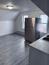 47 Mooreland St-Unit -3 in Springfield, MA - Building Photo - Building Photo