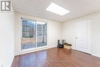 1248 Guelph Line in Burlington, ON - Building Photo - Building Photo