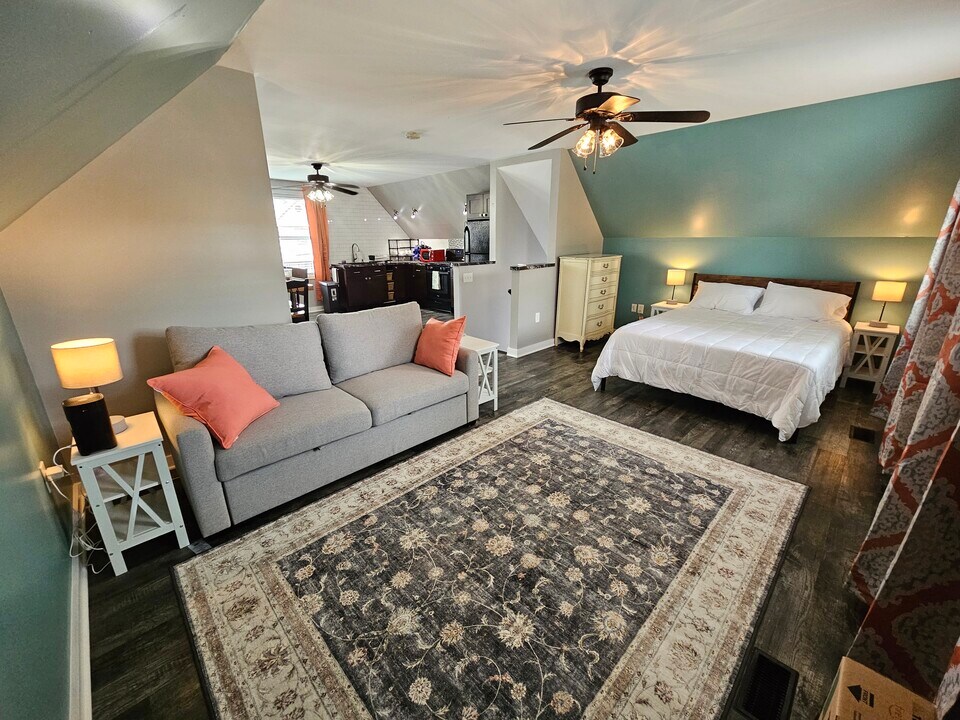 292 Bridge Street Ext, Unit 201 in Corning, NY - Building Photo