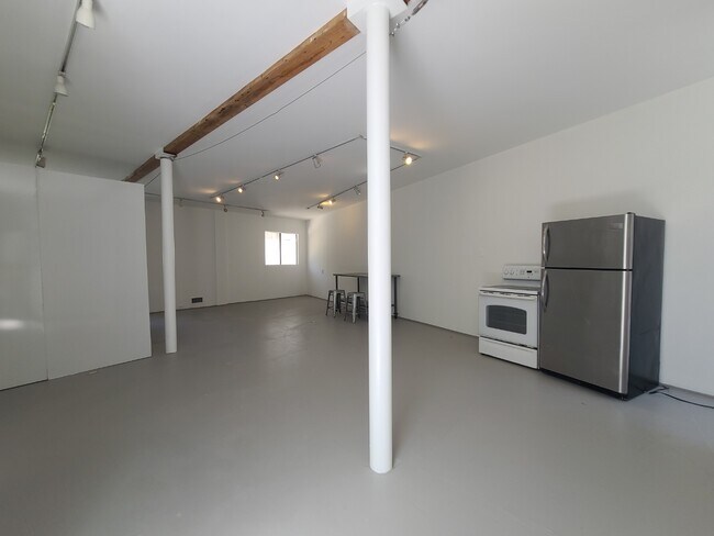 2444 2nd St in Santa Monica, CA - Building Photo - Building Photo