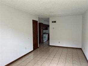 824 Early St, Unit 2 in Paradis, LA - Building Photo - Building Photo
