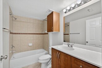 6510 Emerald Dunes Dr in Wellington, FL - Building Photo - Building Photo