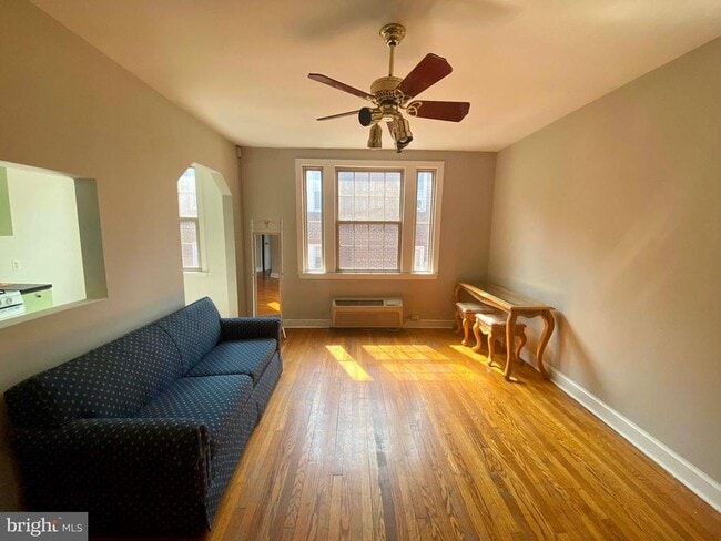 property at 1404 Tuckerman St NW