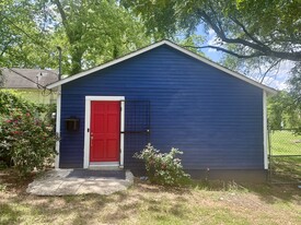 1045 Patterson St, Unit Live Work Space in Macon, GA - Building Photo