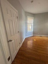 5017 W Montana St in Chicago, IL - Building Photo - Building Photo