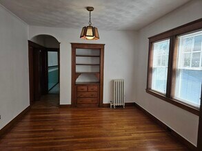 51 Dearborn St in Medford, MA - Building Photo - Building Photo