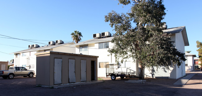 7913-7919 E McKinley St in Scottsdale, AZ - Building Photo - Building Photo