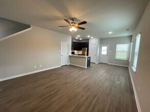 478 Emma Dr in New Braunfels, TX - Building Photo - Building Photo