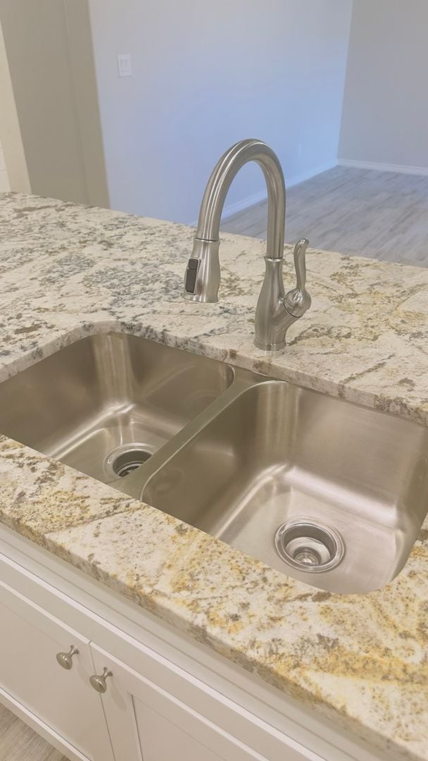 5300 Kilyn Ct in Midland, TX - Building Photo - Building Photo