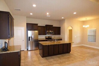 4137 Tamworth Ct in Pace, FL - Foto de edificio - Building Photo