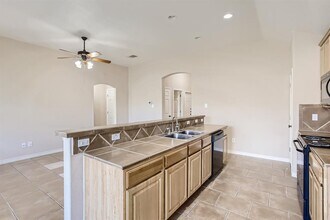 3032 Douglas Fir Dr in New Braunfels, TX - Building Photo - Building Photo