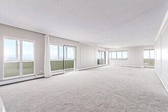 3131 E Alameda Ave in Denver, CO - Building Photo - Building Photo