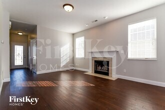 5630 Sweet River Dr in Indianapolis, IN - Building Photo - Building Photo