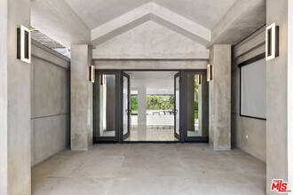 4423 Bergamo Dr in Los Angeles, CA - Building Photo - Building Photo