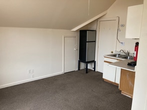 3419 W Colorado Ave, Unit 101D in Colorado Springs, CO - Building Photo - Building Photo