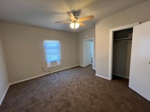 1212 Taylor St in Waco, TX - Building Photo - Building Photo