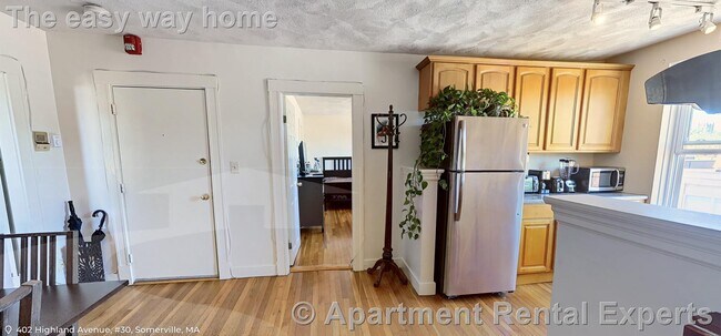 402 Highland Ave, Unit #30 in Somerville, MA - Building Photo - Building Photo