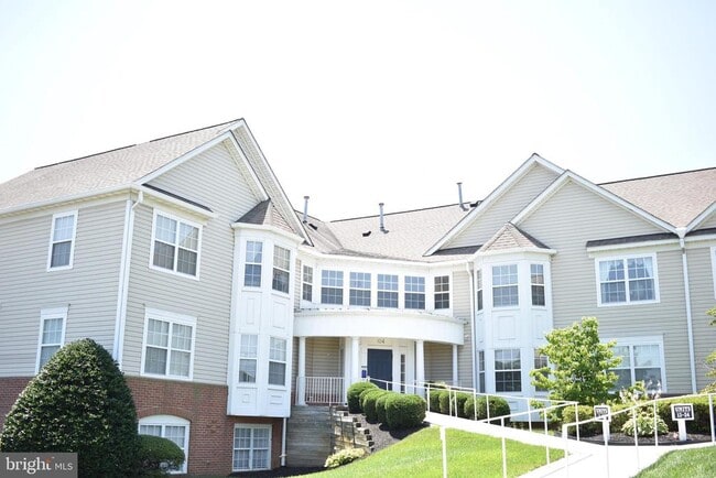 property at 104 Bayland Dr